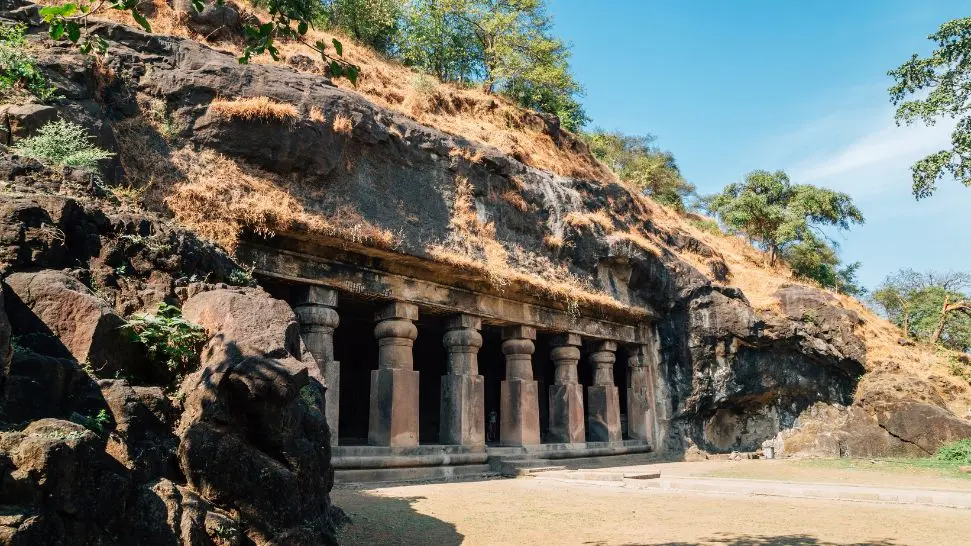 Elephanta Caves is one of the best historical places in India