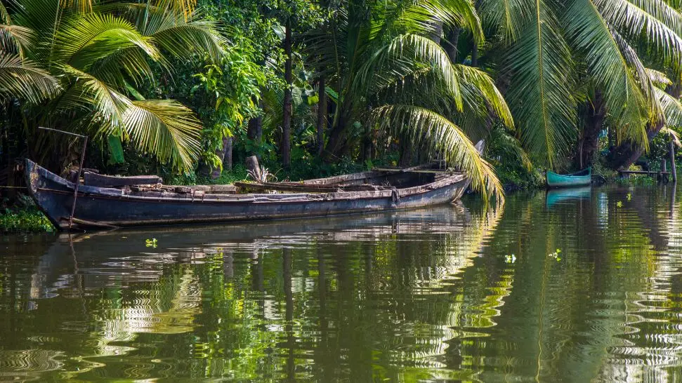 Alleppey is one the top 30 honeymoon destinations in India in low budget