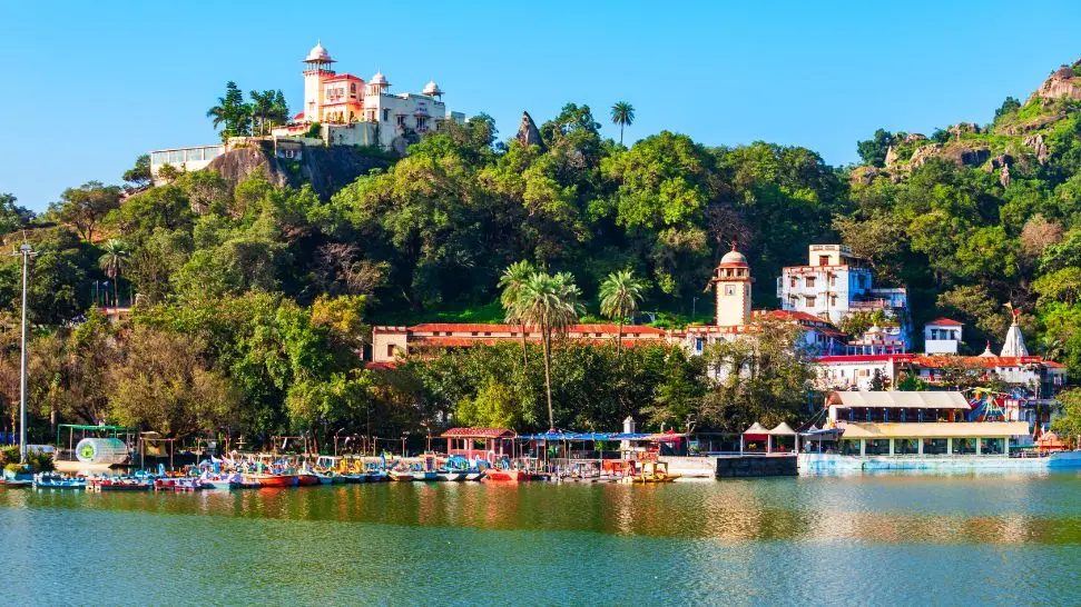 Mount Abu is one of the best places to visit in February in India 