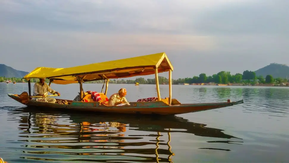 Srinagar is one of the best places Kashmir for Honeymoon