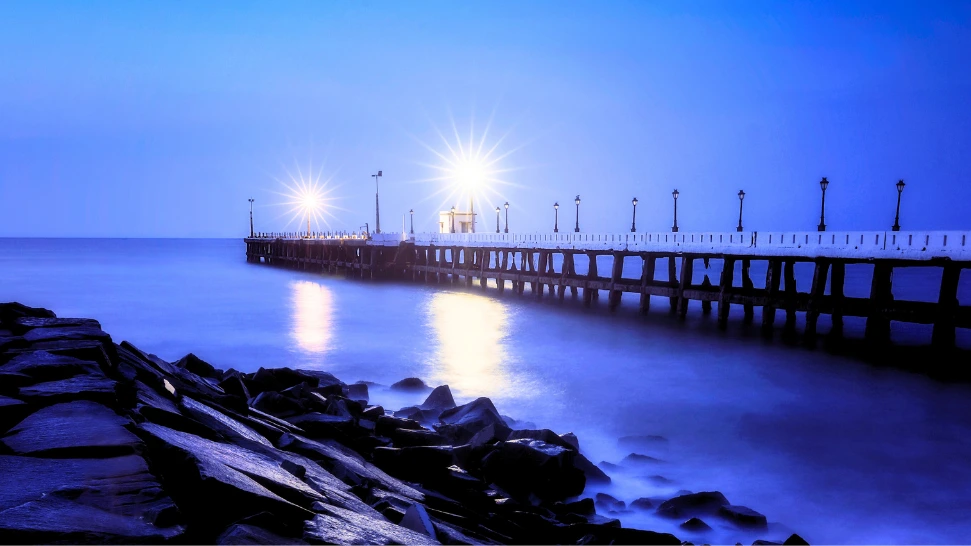 Promenade Beach is one of the most popular beaches in India