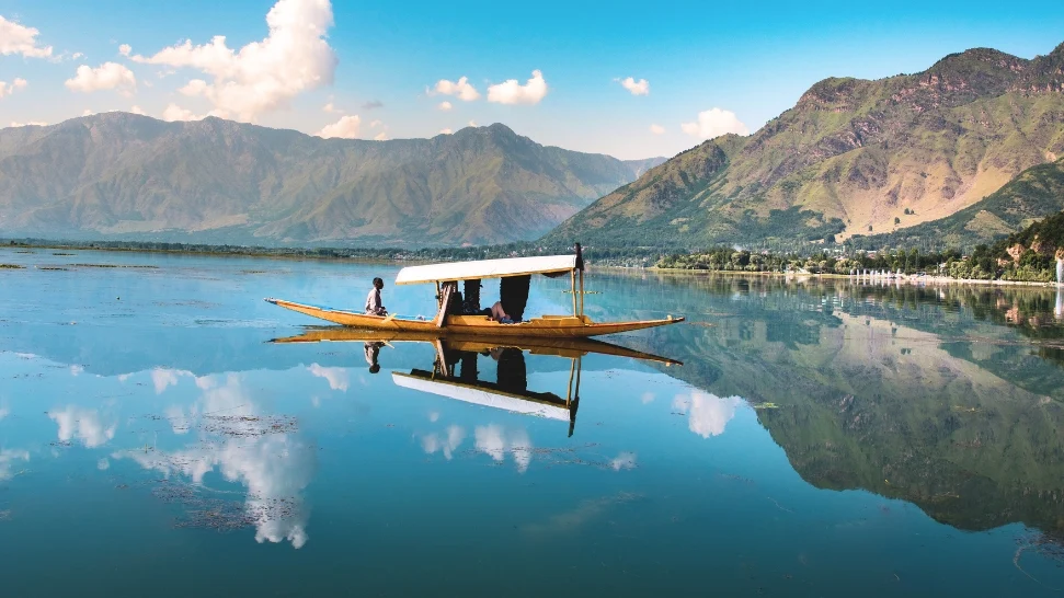 Nigeen Lake is one of the best places to visit in Kashmir