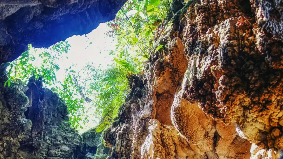 Arwah Cave