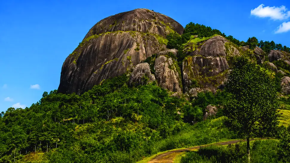 Kyllang Rock