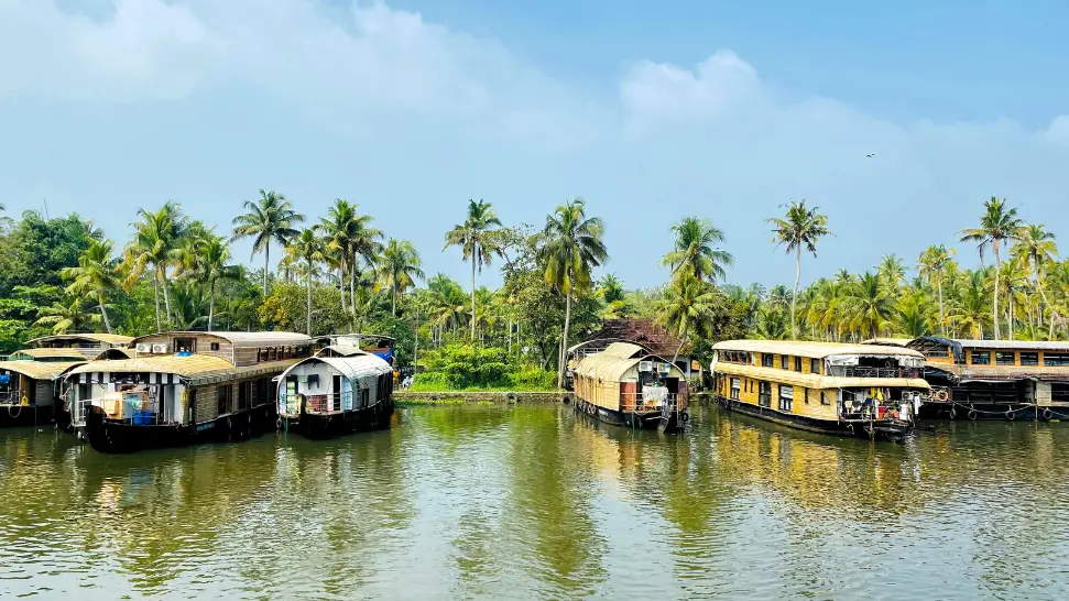 Alleppey is One of The Best Budget Friendly Places to Visit in India