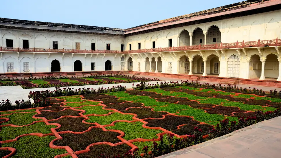 Angoori Bagh One of The Best Golden Triangle Tour in India