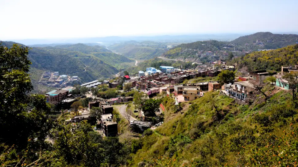 Parwanoo is One of The Best Hill Station Near Delhi