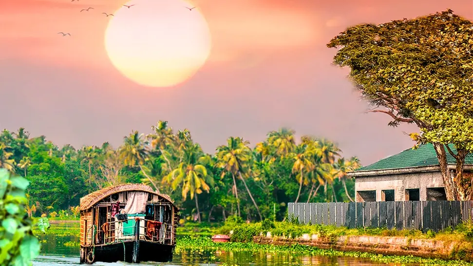 Alleppey is One of The Best Honeymoon Destinations in India in January