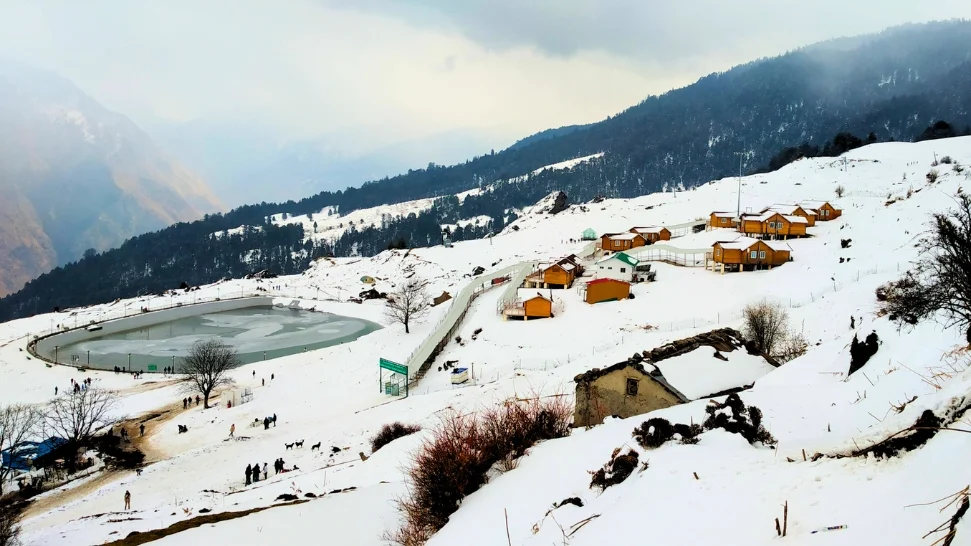 Auli is One of The Best Honeymoon Destinations in India in January