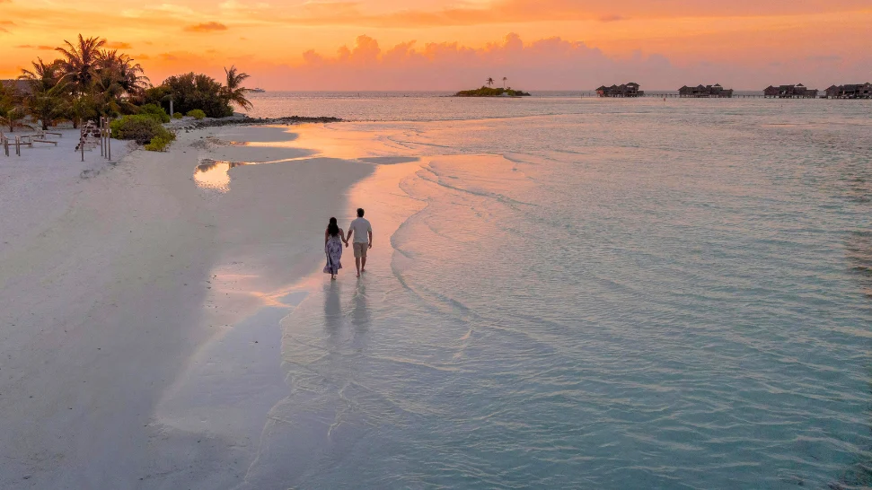 Beach Walk Is One of The Most Romantic Things To Do in Goa