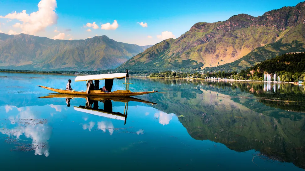 Dal Lake is One of The Best Places to Visit in Kashmir