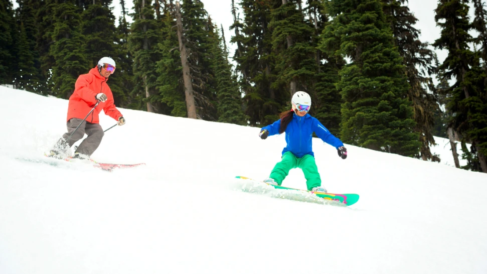 Skiing and Snowboarding is One of The Best Things to Do in Kashmir