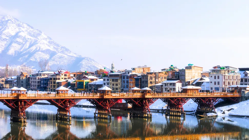 Srinagar is One of The Best Places to Visit in Kashmir