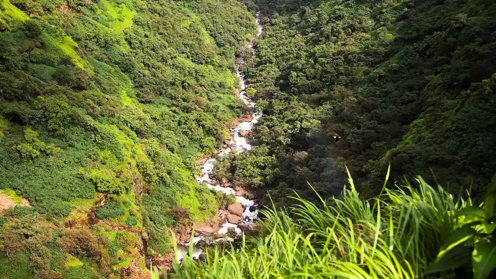 Lingmala Waterfall