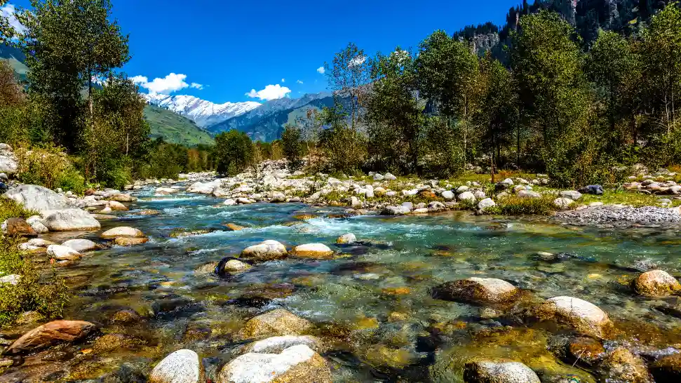 Beas River is One of The Best Places to Visit April in Manali