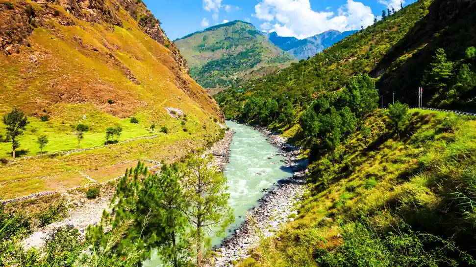 Pin Parvati Trek is One of The Best Trekking Places in Manali in August