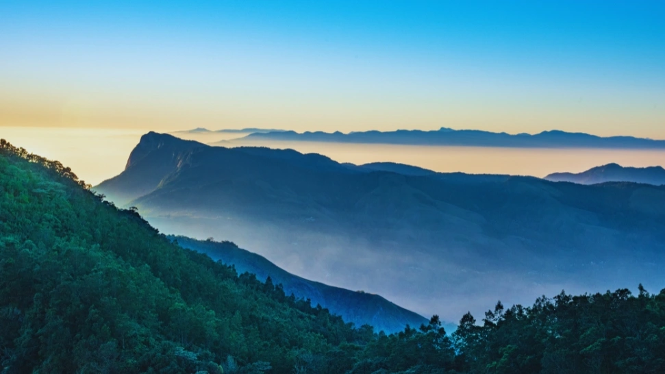 Chokramudi Peak is One of The Best Places to Visit in Munnar