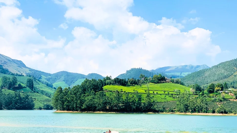 Mattupetty Lake & Dam is One of The Best Places to Visit in Munnar