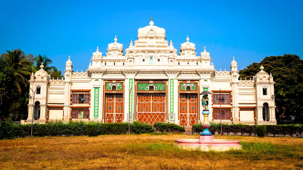 Jaganmohan Palace is One of The Best Places to Visit in Mysore
