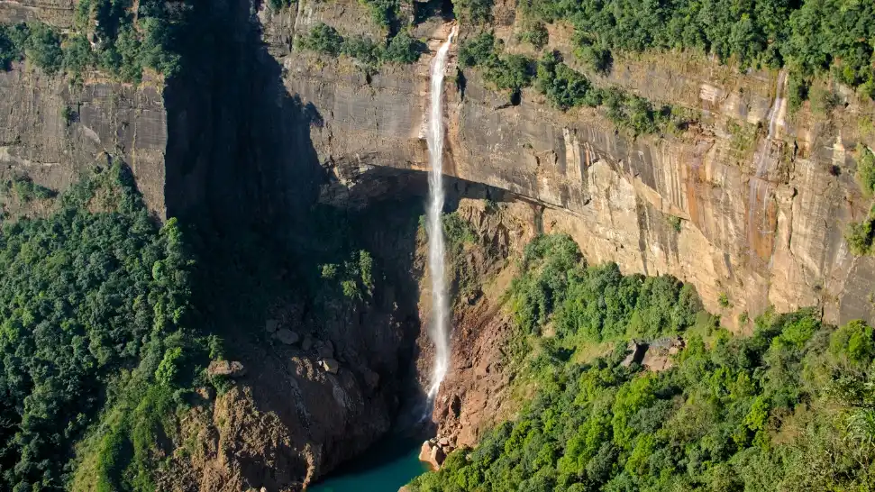 Nohkalikai Falls is One of The Best Places to Visit in North East India