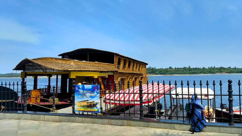 Chunnambar Boat House & Backwaters is One of The Best Places to Visit in Pondicherry