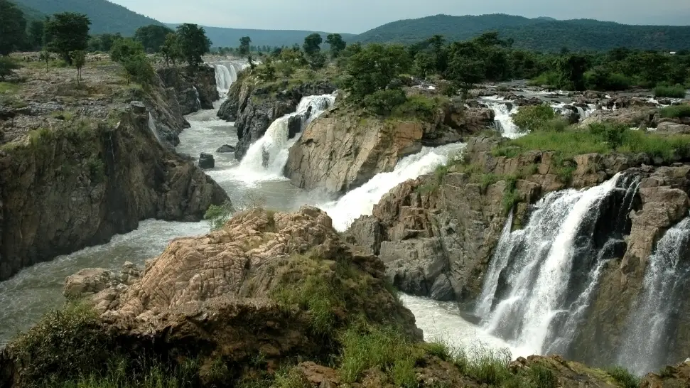 Best Places To Visit In Tamil Nadu