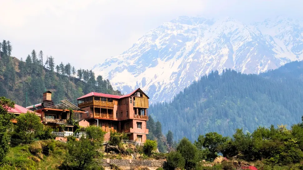 Kasol is one of the best Weekend Getaways From Delhi