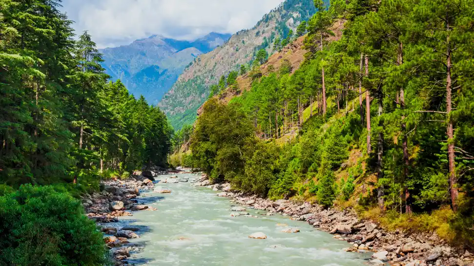 Parvati Valley is one of the best places to visit near manali