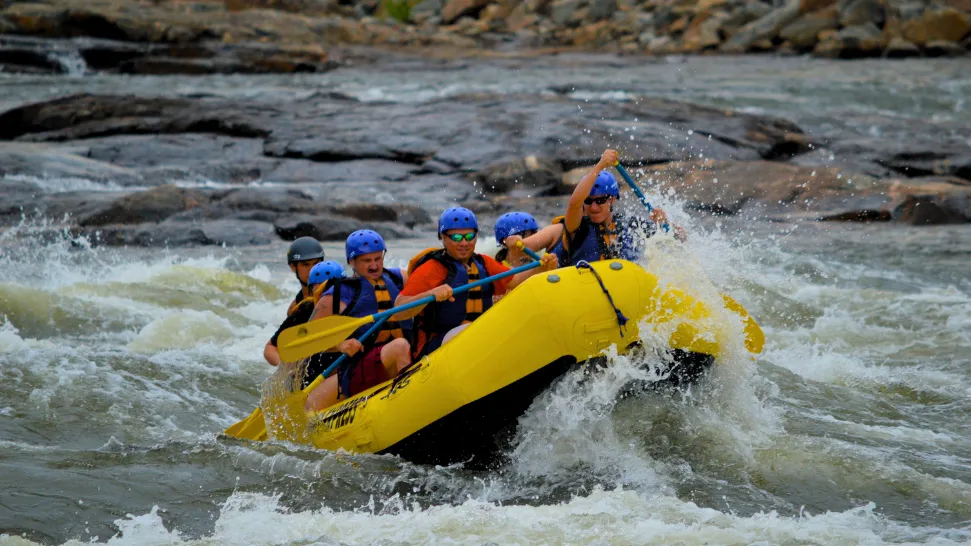 River Rafting is one of the best things to Do manali