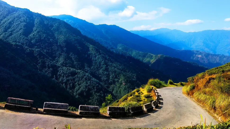 Kolkata To Darjeeling is One of The Best Road Trip in India