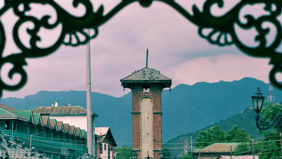 Lal Chowk is one of the best places to visit in srinagar