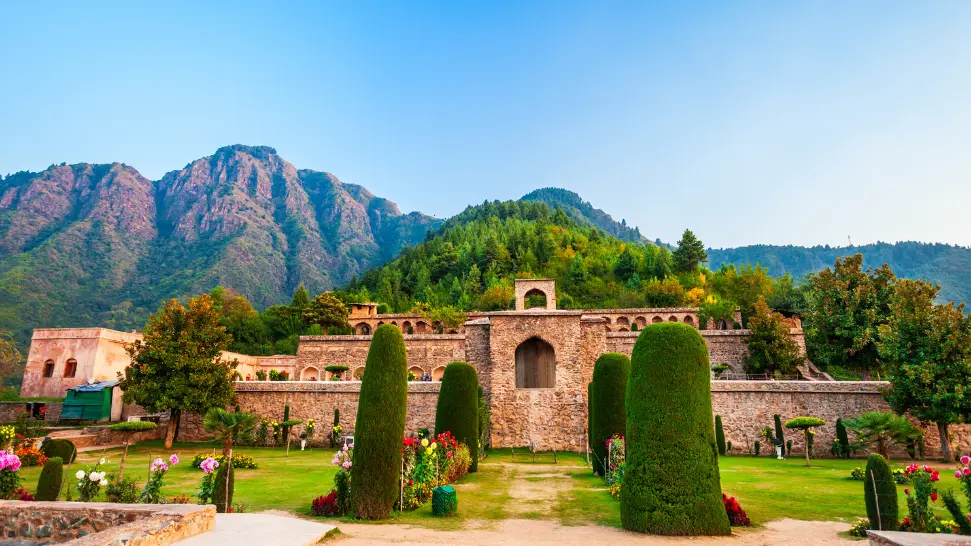 Pari Mahal is one of the best places to visit in Srinagar