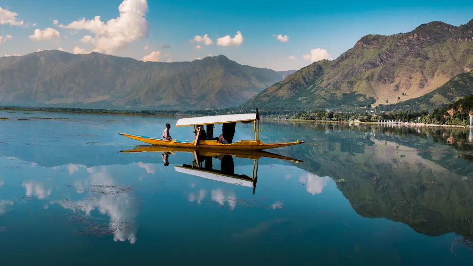 Wular Lake is one of the best places to visit in Srinagar