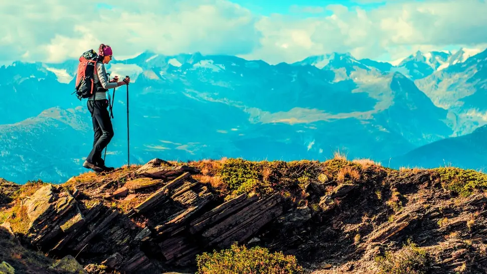 Sandakphu Trek is one of the best things to Do in Darjeeling