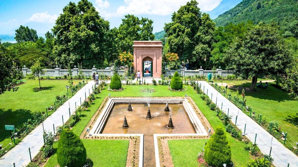 Explore Mughal Gardens is One of The Best Things to do in Kashmir