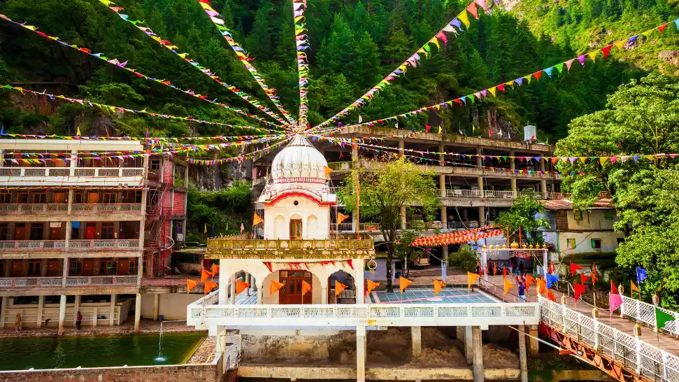 Visit Manikaran Sahib is One of The Best Things to Do in Manikaran