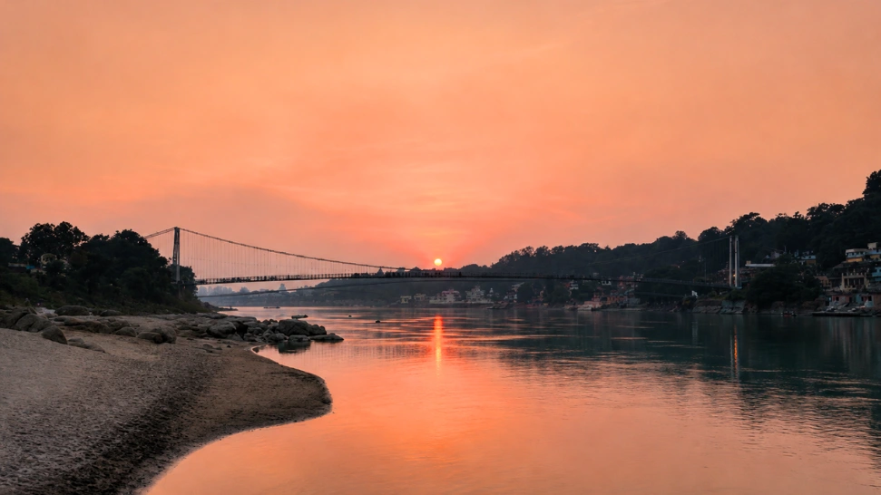 Watch the Sunset at Triveni Ghat