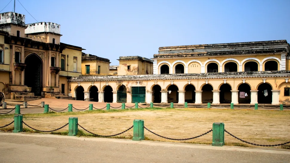 Visit the Ramnagar Fort