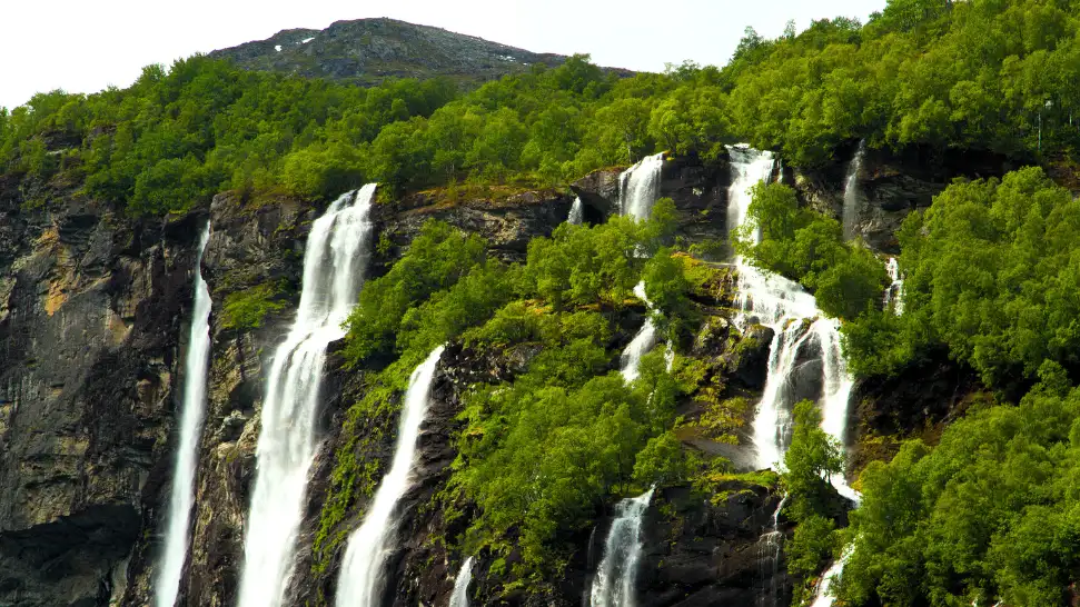 Seven Sisters Falls is One of The Best Waterfalls in Meghalaya
