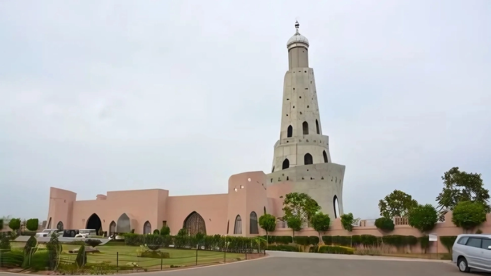 Mohali is one of the best Weekend Getaways Near Chandigarh