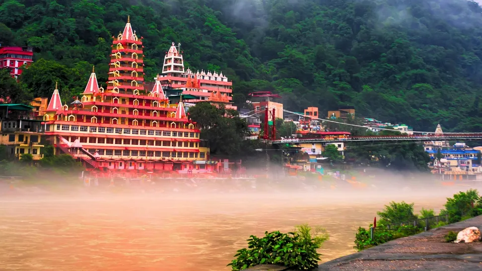 Rishikesh is one of the best Weekend Getaways Near Chandigarh